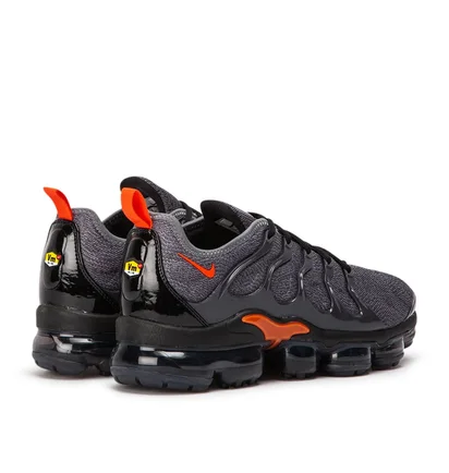 Nike Air VaporMax Plus (Grau / Orange)