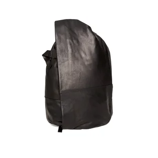 côte&ciel Isar Medium Alias Backpack (Schwarz)