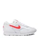 Nike WMNS Outburst (Weiß / Solar Rot)