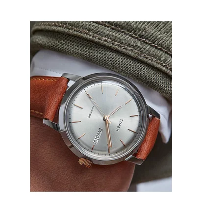 Timex Archive Marlin Automatic Day-Date 40mm Leather Strap (Braun / Silber)
