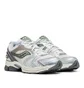 Saucony x Minted NY ProGrid Triumph 4 (Weiß / Silber – Saucony text_image_alt 3