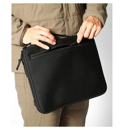 Snow Peak Multi Storage Laptop Case (Schwarz)