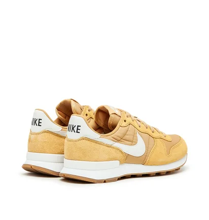 Nike WMNS Internationalist (Beige)