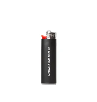 Allike Lighter ''Improving Lives Since '09'' (Schwarz)