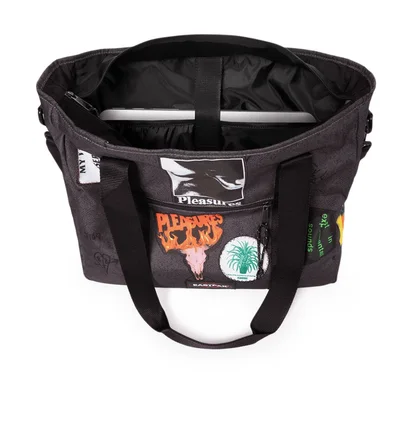 Eastpak x Pleasures Kerr (Schwarz)