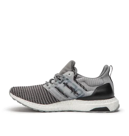 adidas x UNDFTD UltraBOOST (Grau)